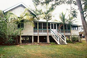 Monkland State School Residence (1997)