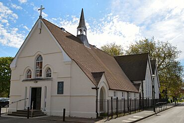 St Thomas Aquinas church, Ham, exterior