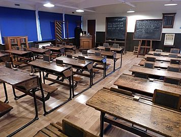 The Victorian Schoolroom, Leith Walk Primary School - geograph.org.uk - 3721904