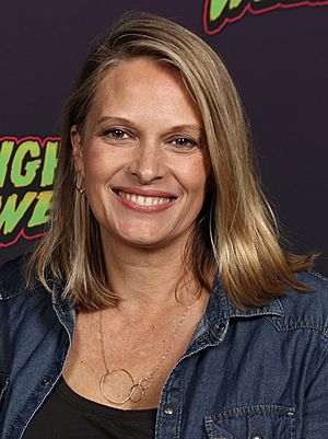 Vinessa Shaw Photo Op Nightmare Weekend Richmond 2023.jpg