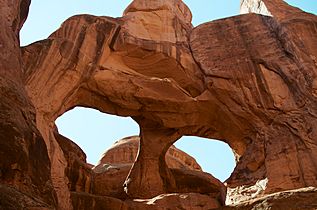 Fiery Furnace Skull Arch (8014101848)