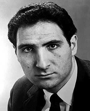 Judd Hirsch - 1967.jpg