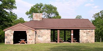 MonsonLakePicnicShelter.jpg