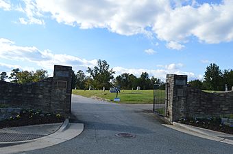 Mount Hope Cemetery, Raleigh.jpg