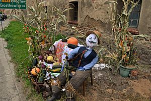 Side road effigy during Dożynki festival near Wroclaw