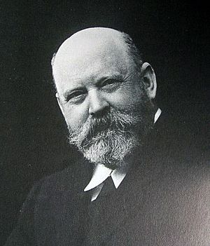 Walter Rothschild.jpg