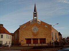 2007-03-08 09.58 Opheusden, kerk foto1