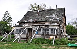 Collapsing house in Hardman