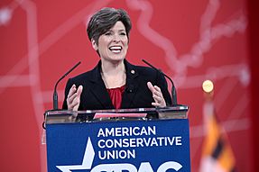 Joni Ernst (16482413199)