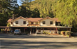 Patrick Creek Lodge, Gasquet, California