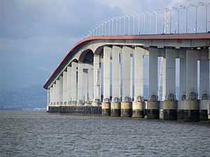 San Mateo-Hayward Center Span