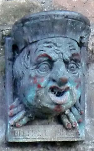 Spinola Gargoyle closeup