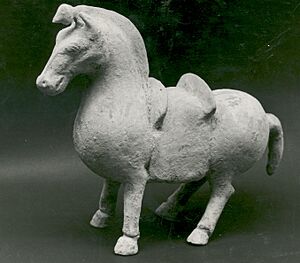 Figure, horse (AM 8189-12)