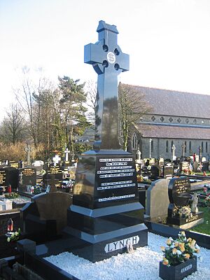 Kevin lynch grave