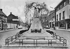 Monument-gesneuvelden-kapellen