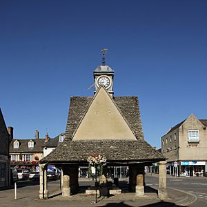 Witney ButterCross east