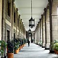 Corredor en el Palacio Nacional - panoramio