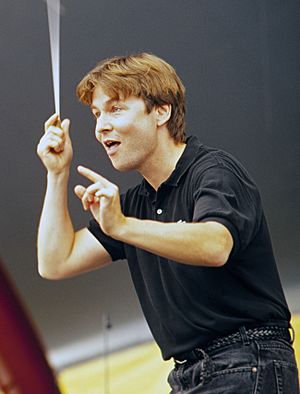 Esa-Pekka-Salonen-1997c (cropped).jpg