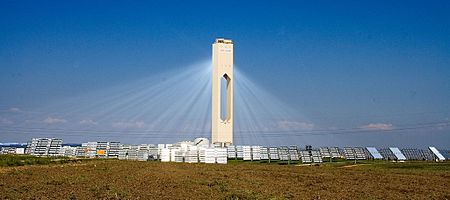 PS10 solar power tower 2