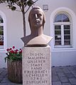 Schillerdenkmal Oggersheim 2