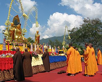 Vesak Day 2555.jpg