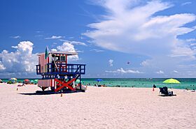 Lifeguards stand South Beach 1.jpg