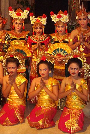 Balinese dancers