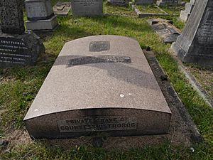 Brompton Cemetery, London 25.JPG