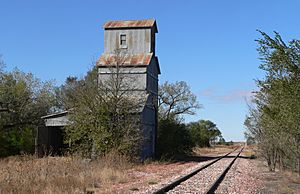 Abandoned grain elevator in Dickens