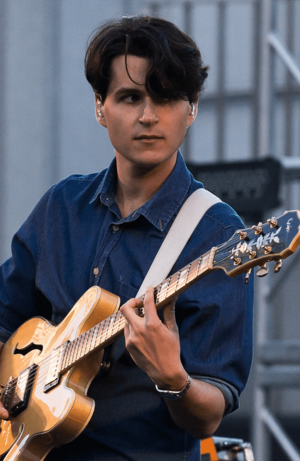 Ezra Koenig Close up.png