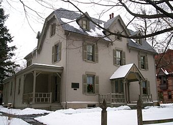 HarrietBeecherStoweHouse-Hartford.jpg