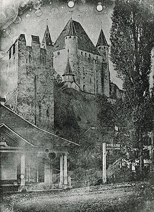 Möllinger Schloss Thun 750