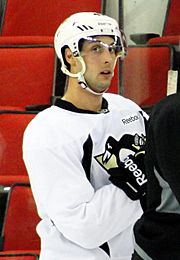 Robert Bortuzzo 2011-12-03