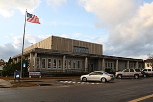 Holmes County Courthouse