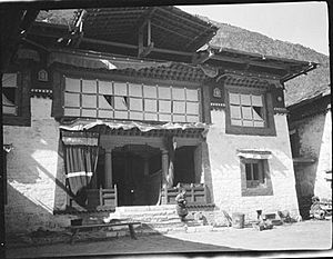 Dungkar Monastery, Chumbi Valley