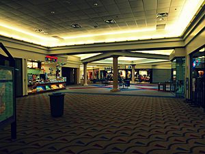 Findlay mall.jpg