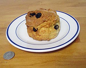 Large Irish Scone with Sultanas