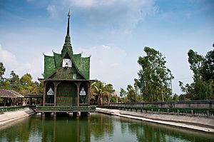 Million Bottle Temple (7447377506).jpg