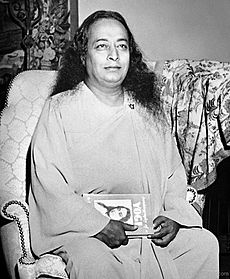 Paramahansa-Yogananda-with-book