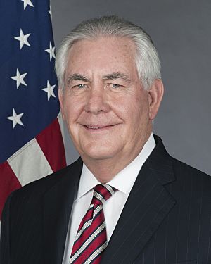 Rex Tillerson official portrait.jpg