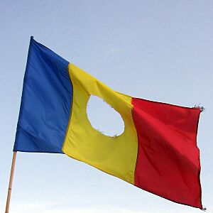 RomanianFlag-withHole