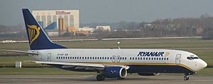 Ryanair Boeing 737-800 in SXF