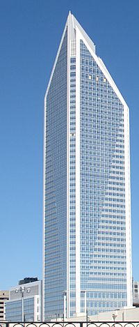 Duke Energy Center cropped.jpg