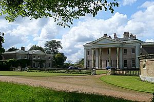 Hale House - geograph.org.uk - 1524371