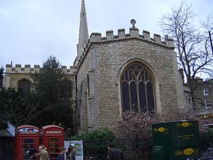 Holy Trinity Church in Cambridge.jpg