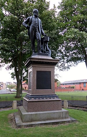 John Elder statue, Elder park