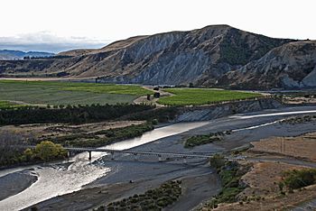 Medway Bridge, Awatere Valley.jpg