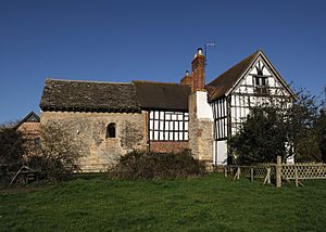 Odda chapel Deerhurst.jpg