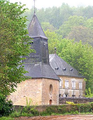 Étrépigny, église20050515