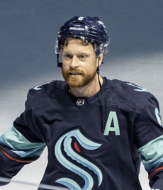 Adam Larsson closeup 2023.png